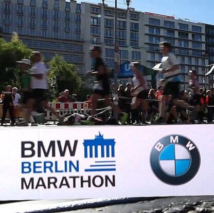 bedrucktes Absperrband Sportveranstaltung Berlin-Marathon BMW
